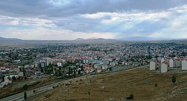 Kars’ta 2026 yılının ilk çeyreğinde 452 daireye yapı ruhsatı verildi