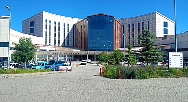 Devlet Hastanesinin yürümeyen merdivenleri için harekete geçildi