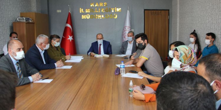 Kars’ın genel eğitim durumu değerlendirildi!